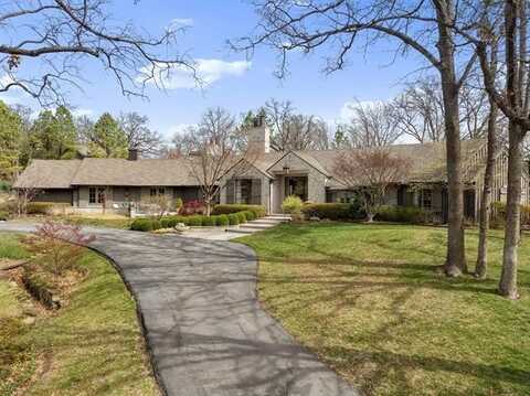 7271 S College Avenue, Tulsa, OK 74136