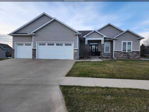 6751 Prairie View Ct., Sioux City, IA 51106