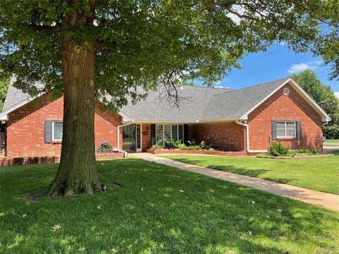 10900 Willow Grove Road, Oklahoma City, OK 73120