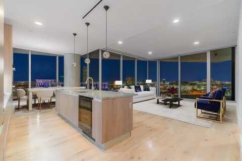 3130 N Harwood Street, Dallas, TX 75201