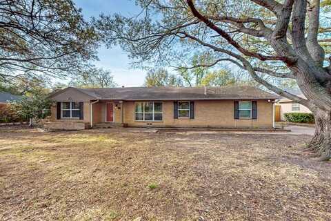4082 Royal Lane, Dallas, TX 75229