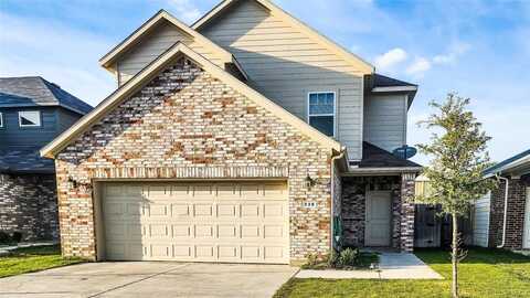 228 Mckenna Court, Grand Prairie, TX 75051