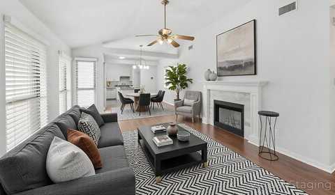 2720 Oak Bend Lane, Dallas, TX 75227