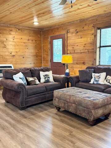 75 Perch Cove Lane, Broken Bow, OK 74728