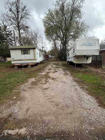 110 E 9th St, Concordia, KS 66901