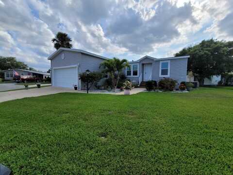 8775 20th St, Vero Beach, FL 32966