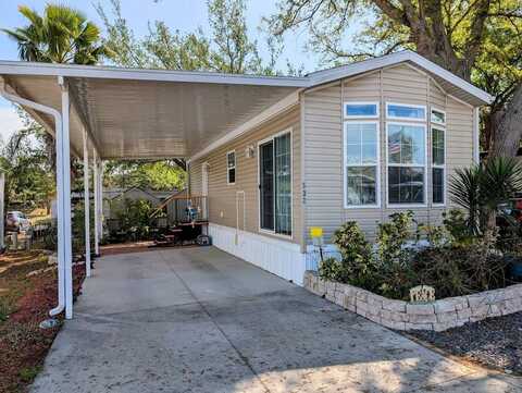609 CR 466, Lady Lake, FL 32159