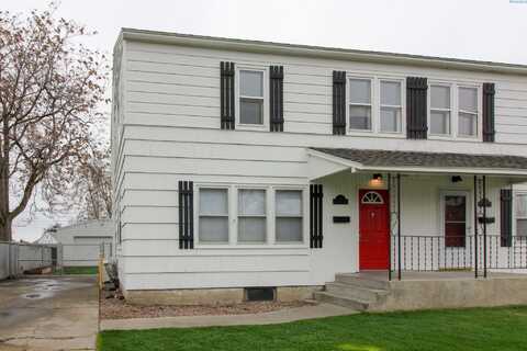 216 Armistead Avenue, Richland, WA 99354