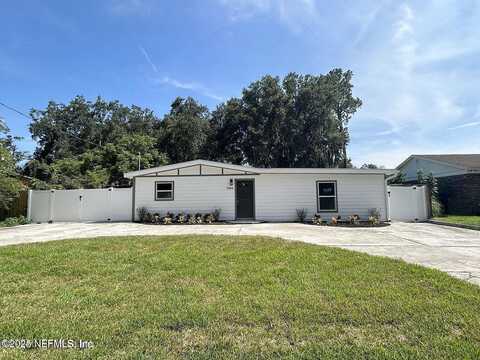 Ricky, JACKSONVILLE, FL 32223