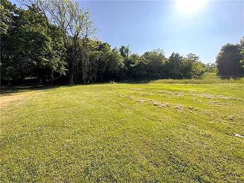 Main, CENTER VALLEY, PA 18034