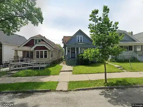 10Th, MILWAUKEE, WI 53206