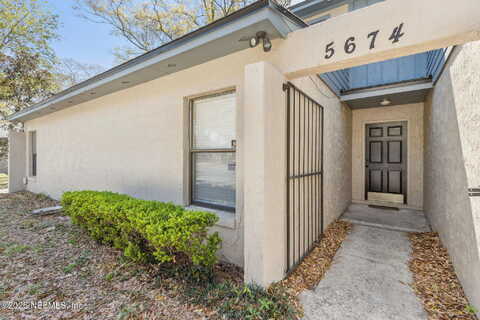 Pinehill, JACKSONVILLE, FL 32244