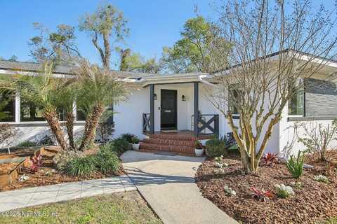 Silverwood, JACKSONVILLE, FL 32207