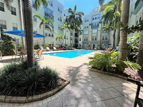 533 NE 3rd Ave, Fort Lauderdale, FL 33301