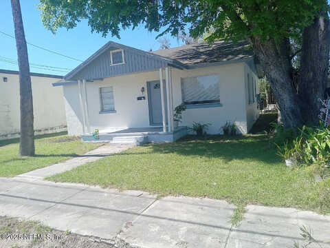 10Th, PALATKA, FL 32177