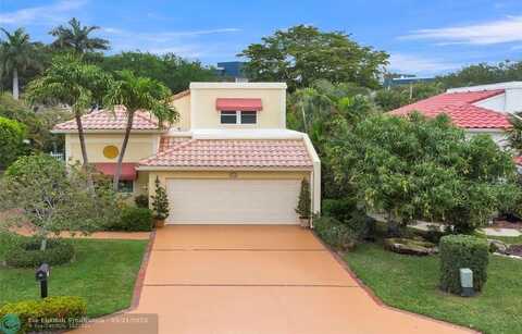 221 Pelican Way, Delray Beach, FL 33483