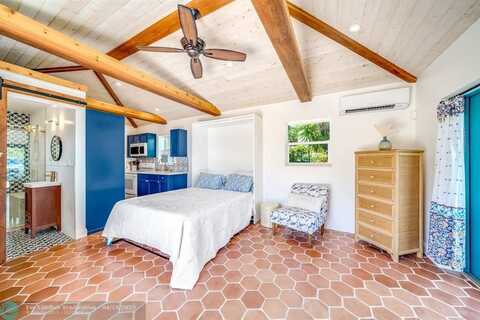 348 Alhambra PL, West Palm Beach, FL 33405