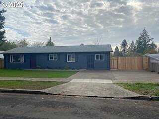 Pinehurst, NEWBERG, OR 97132