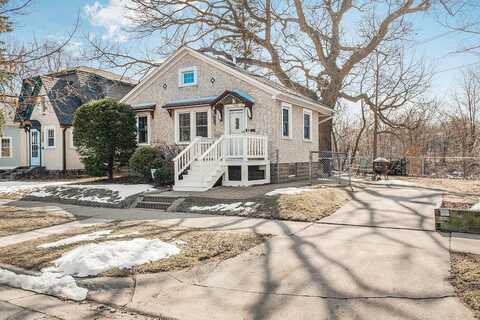 Laurel, SAINT PAUL, MN 55104