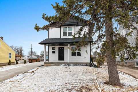 1214 N SAWYER Street, OSHKOSH, WI 54902