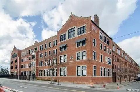 6533 E JEFFERSON Avenue, Detroit, MI 48207