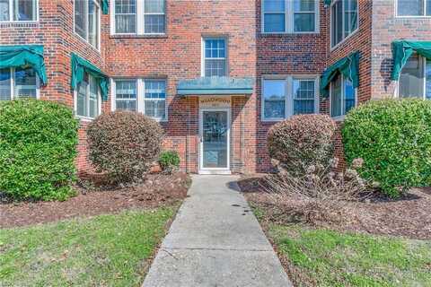 102 Willow Wood Drive, Norfolk, VA 23505