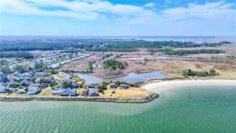 215 Lighthouse Drive, Hampton, VA 23664