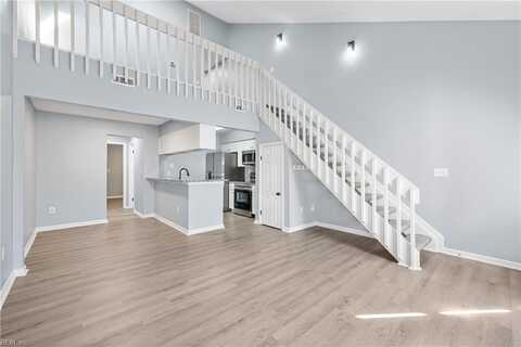 8576 Chesapeake Boulevard, Norfolk, VA 23503