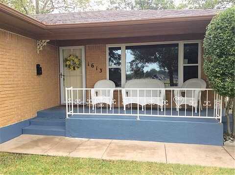 Ferris, WAXAHACHIE, TX 75165