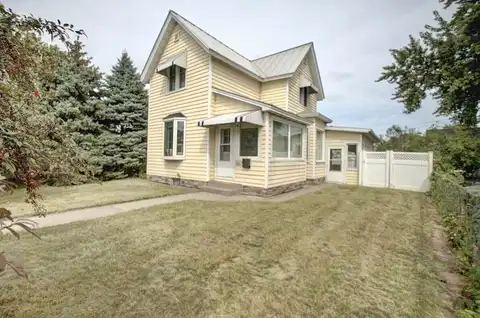 West, LA CROSSE, WI 54601