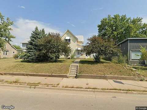 West, LA CROSSE, WI 54601