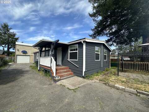 155 N 13TH ST, Lakeside, OR 97449