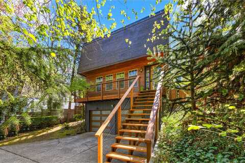 2832 SW BERTHA BLVD, Portland, OR 97239