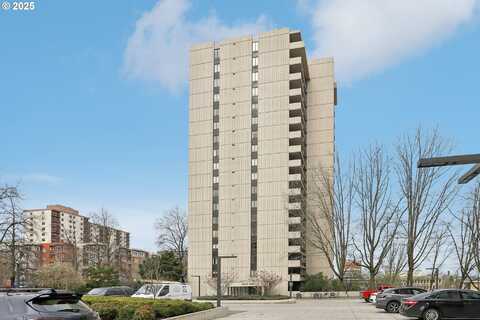 2211 SW 1ST AVE, Portland, OR 97201