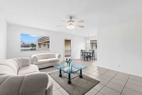 173 Saxony D, Delray Beach, FL 33446