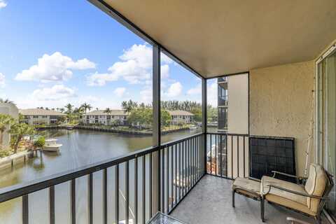 6 Royal Palm Way, Boca Raton, FL 33432