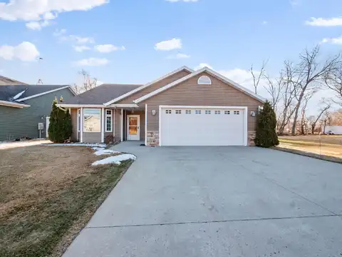 Rodeo, ALEXANDRIA, MN 56308