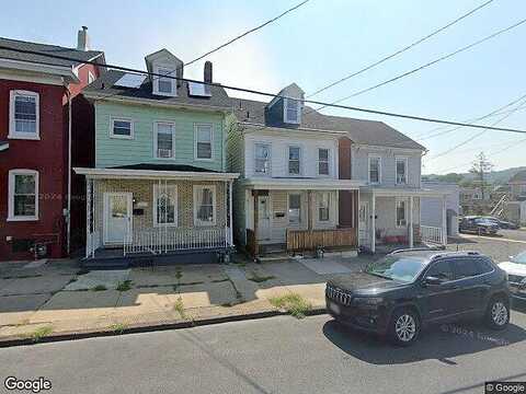 Centre, EASTON, PA 18042
