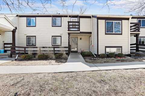 25 Creekside Way, Madison, WI 53717