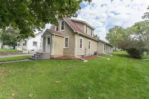 Mary, WILLMAR, MN 56201