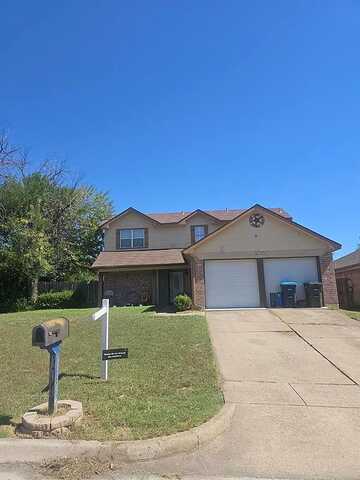 Woodsmoke, FORT WORTH, TX 76137