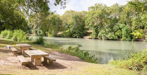 Alta Vista Ter, Seguin, TX 78155