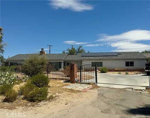 Pohez, APPLE VALLEY, CA 92307