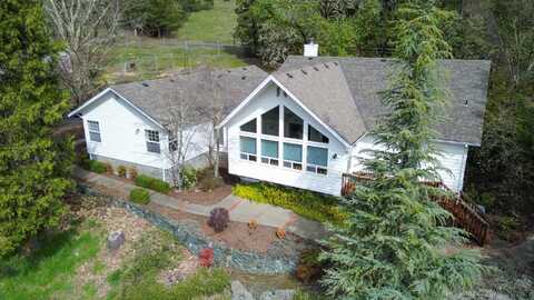 280 Naturescape Road, Grants Pass, OR 97527