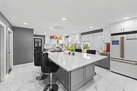 105 Windmill Street, North Providence, RI 02904