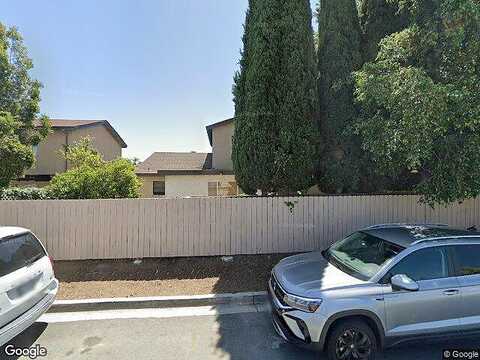 Lake Bluffs, SPRING VALLEY, CA 91977