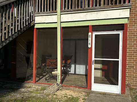317-814 Mabry, Tallahassee, FL 32304
