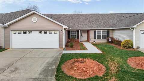 653 Huntingdon Street, Elon, NC 27244