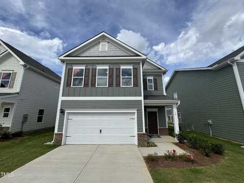 76 Commons Circle, Clayton, NC 27520