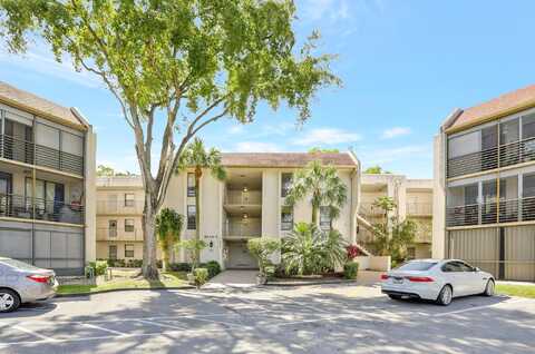 W Mcnab Rd, Tamarac, FL 33321